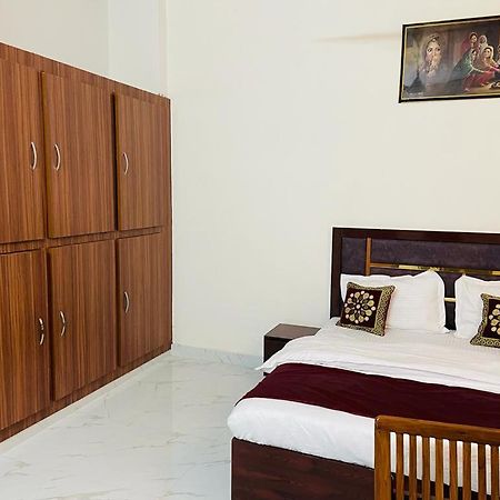 Zora Park Luxury Rooms Visakhapatnam Esterno foto