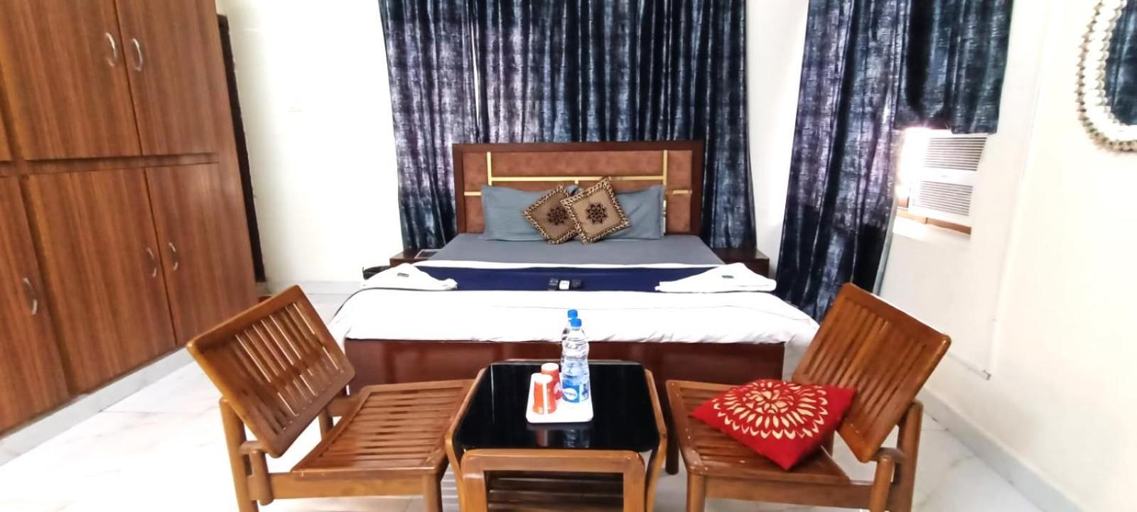 Zora Park Luxury Rooms Visakhapatnam Esterno foto