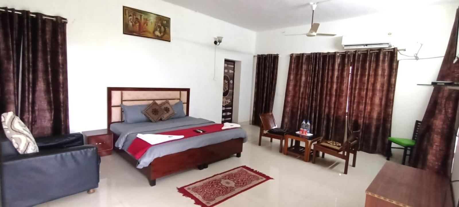 Zora Park Luxury Rooms Visakhapatnam Esterno foto