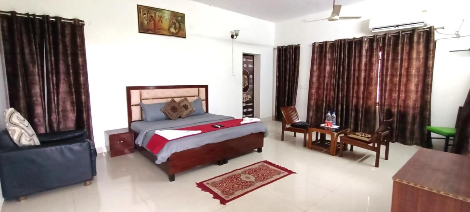 Zora Park Luxury Rooms Visakhapatnam Esterno foto